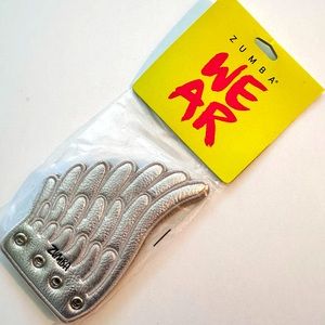 ZUMBA FITNESS | sneaker wings